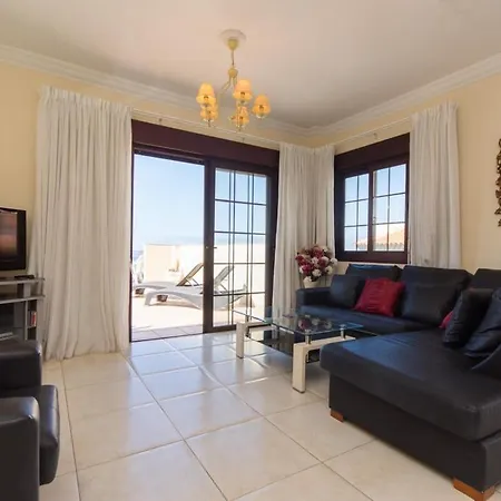 Lejlighed 1 - Two Bed Penthouse *